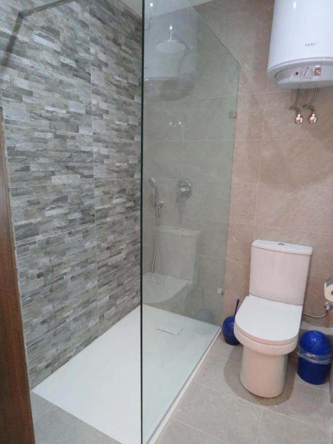Aquamarine Sea Front Apartments - First Floor 마르사스칼라 외부 사진